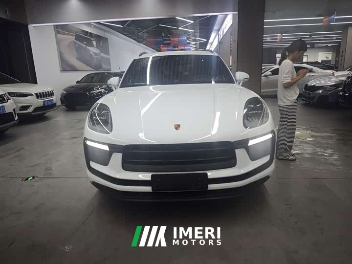 Porsche 2022 Macan 2.0T - ავტომობილი ჩინეთიდან