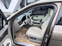 Bentley Bentayga 4.0T V8 Long Wheelbase Elegance Edition - ფოტო 11
