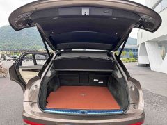 Bentley Bentayga 4.0T V8 Long Wheelbase Elegance Edition - ფოტო 13