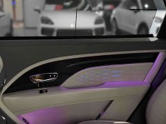 Bentley Bentayga 4.0T V8 Long Wheelbase Elegance Edition - ფოტო 20