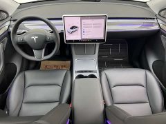 Tesla Model Y Rear-Wheel Drive - ფოტო 10