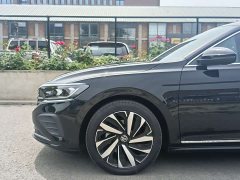 Volkswagen Passat 380TSI Dragon Ascendant Edition - ფოტო 5