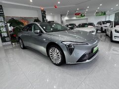 Buick Zhijing L7 Extended Range Avvia - ფოტო 3