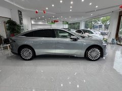 Buick Zhijing L7 Extended Range Avvia - ფოტო 4