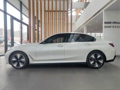 BMW i3 eDrive 40 L Night Sport Package - ფოტო 4