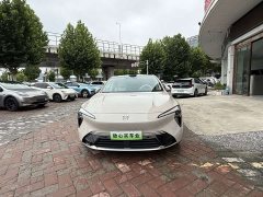 Buick Zhijing L7 Extended Range Avvia - ფოტო 2