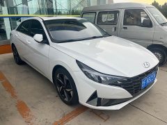 Hyundai Elantra 1.5L CVT Luxury - ფოტო 3
