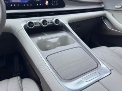 Changan Yaoguang C-DM Global Edition 120 Extended Range FWD - ფოტო 13