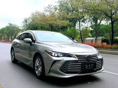 Toyota Avalon 2019 Hybrid 2.5L Luxury National VI - ფოტო 2