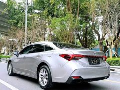 Toyota Avalon 2019 Hybrid 2.5L Luxury National VI - ფოტო 4
