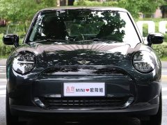 BMW 2024 Electric MINI Cooper 456km COOPER E Classic Edition - ფოტო 2