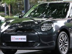 BMW 2024 Electric MINI Cooper 456km COOPER E Classic Edition - ფოტო 8
