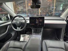 Tesla Model Y Rear-Wheel Drive - ფოტო 5