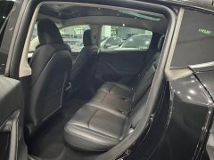 Tesla Model Y Rear-Wheel Drive - ფოტო 6