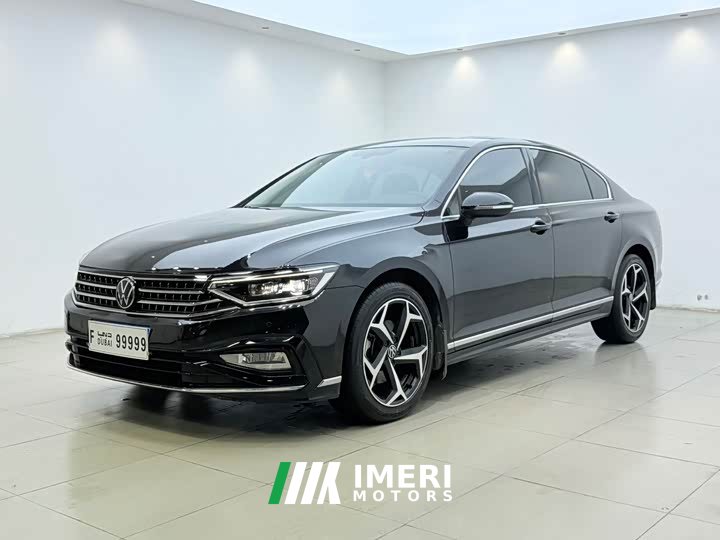 Volkswagen Magotan 2 Million Units Commemorative Edition 330TSI DSG Leading Version - ავტომობილი ჩინეთიდან