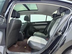 Volkswagen Magotan 2 Million Units Commemorative Edition 330TSI DSG Leading Version - ფოტო 4