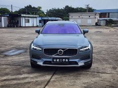 Volvo V90 Cross Country B5 AWD Intelligent Remote Edition - ფოტო 2