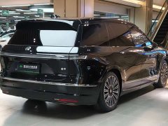 NIO ES8 Six-Seat Executive Luxury Edition - ფოტო 8