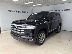 Toyota Land Cruiser (Imported) LC300 2025 3.5T Automatic - ფოტო 1