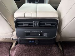 Toyota Land Cruiser (Imported) LC300 2025 3.5T Automatic - ფოტო 20