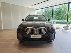 BMW X5 xDrive 30Li M Sport Luxury Night Edition Package - ფოტო 2