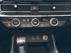 Honda Civic 2022 180TURBO CVT Premium Edition - ფოტო 12