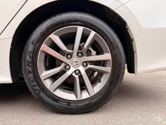 Honda Civic 2022 180TURBO CVT Premium Edition - ფოტო 20