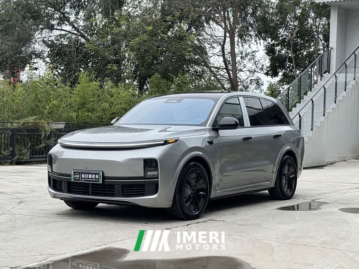 Li Auto L8 Pro