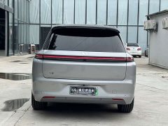 Li Auto L8 Pro - ფოტო 18