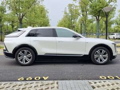 Mercedes-Benz IQ Ruige Rear-Wheel Drive Standard Range Luxury Edition - ფოტო 8