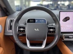Li Auto L8 Pro - ფოტო 11
