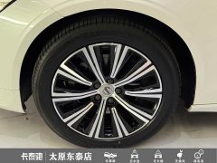 Volvo S90 B5 Intelligent Luxury Edition - ფოტო 4