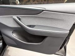 Tesla Model Y Rear-Wheel Drive - ფოტო 13