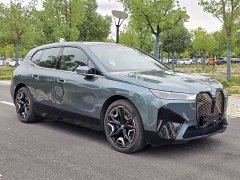 BMW iX xDrive50 - ფოტო 3