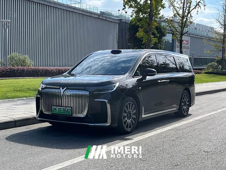 Voyah Lantu Dreamchaser EV AWD Excellence Qiankun Edition - ავტომობილი ჩინეთიდან