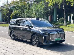 Voyah Lantu Dreamchaser EV AWD Excellence Qiankun Edition - ფოტო 3