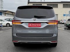 Buick GL8 Land Business Class 652T Luxury - ფოტო 11