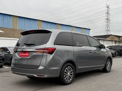 Buick GL8 Land Business Class 652T Luxury - ფოტო 12