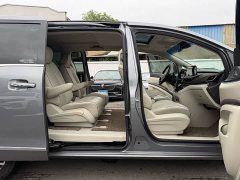 Buick GL8 Land Business Class 652T Luxury - ფოტო 5