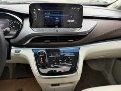 Buick GL8 Land Business Class 652T Luxury - ფოტო 6