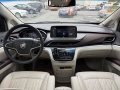 Buick GL8 Land Business Class 652T Luxury - ფოტო 8