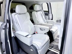 XPeng X9 Pure Electric 740 Extended Range Max - ფოტო 12