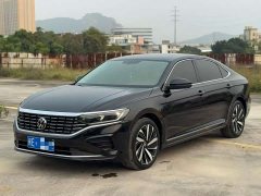 Volkswagen Passat 330TSI Elite - ფოტო 1
