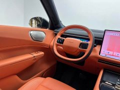 Lynk & Co Geely Lynk & Co 900 1.5T Ultra 6-Seater - ფოტო 13