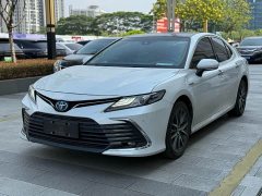 Toyota Camry 2021 Hybrid Luxury - ფოტო 1