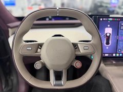 Xiaomi YU7 Four-Wheel Drive Max Edition - ფოტო 11