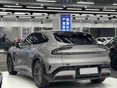 Xiaomi YU7 Four-Wheel Drive Max Edition - ფოტო 4