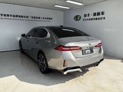 BMW 5 Series 530Li Premier M Sport Package - ფოტო 6