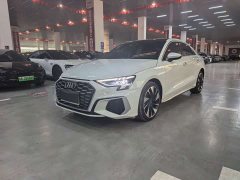 Audi A3 Facelift A3L Limousine 35 TFSI Fashion Sport - ფოტო 1