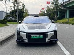 HiPhi Z Five-Seater - ფოტო 2
